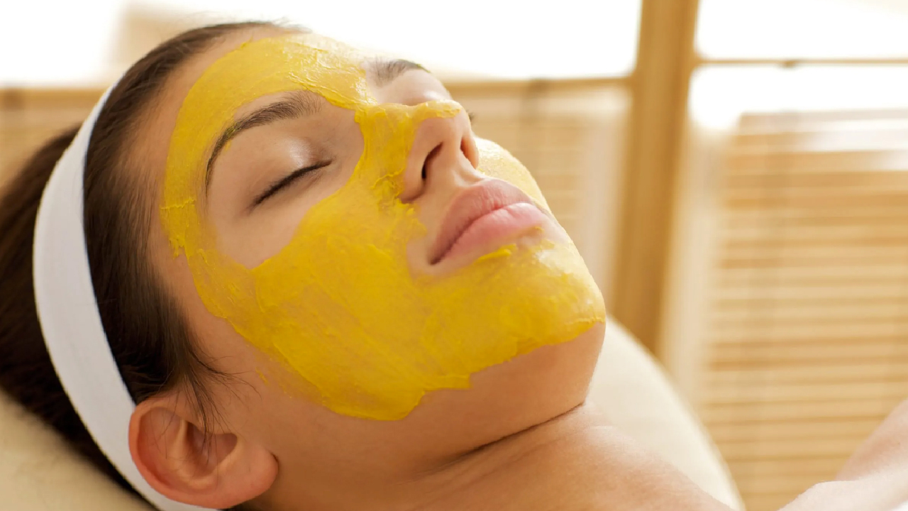 Cleansing homeade natural facial masks