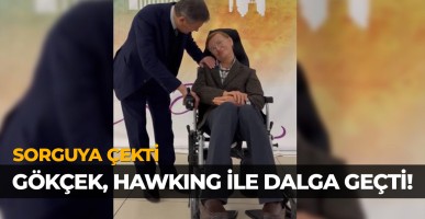 Melih Gökçek Ünlü Fizikçi Stephen Hawking'in Heykeli İle Alay Etti! Sözde Sorgu Meleği Melih Gökçek Tepki Topladı