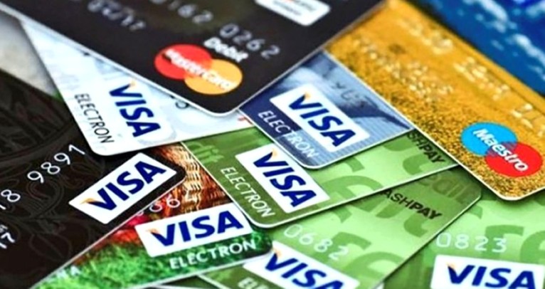 Yapı Kredi Kartınız Varsa Şanslısınız! Ay Sonuna Kadar Başvuran Herkese 400 TL Verilecek!