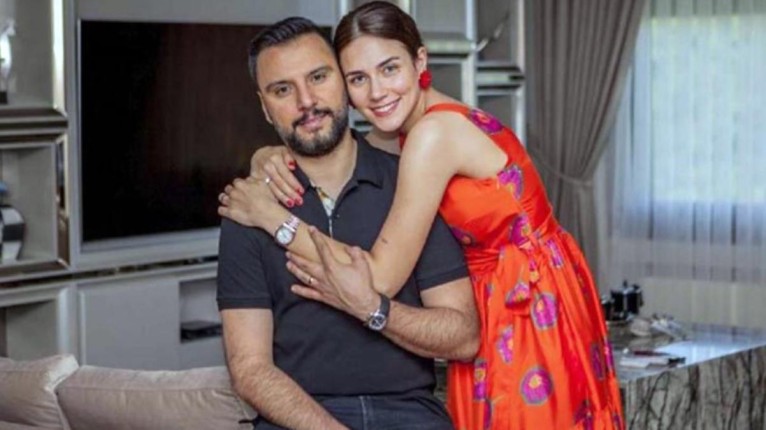 Buse Varol Öyle Bir Giyindi Ki Alişan Kıpkırmızı Kesildi! Dapdar Kıyafetiyle Ne Var Ne Yok Göründü! Bu Nasıl Fizik!