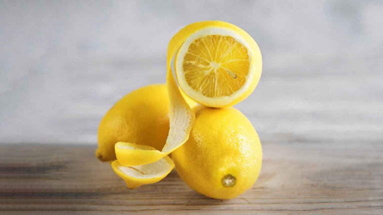 Limonun Kendisi Kadar Kabuğu da Faydalı! İşte Limon Kabuğunu Atmamak İçin En Önemli Nedenler!