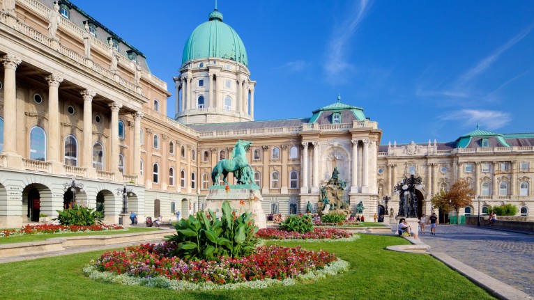 Budapeşte’de Tatil Yapmak İsteyenlere Gezilecek Yerler Listesi