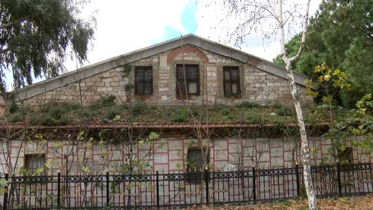 Kaderine terk edilen İstanbul Fatih'teki Tur-i Sina Manastırı için restorasyon süreci başlıyor