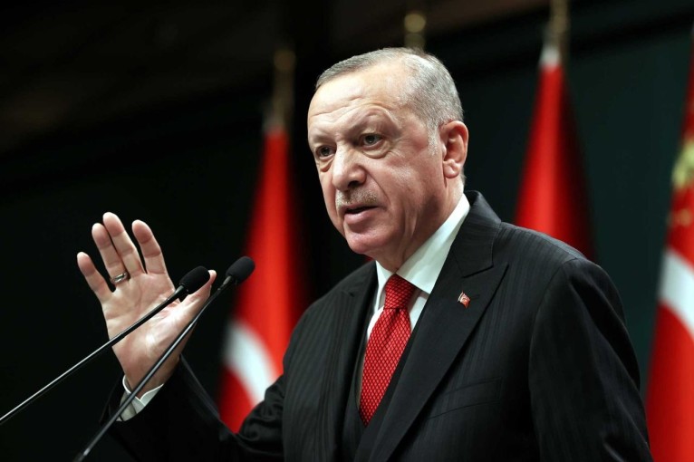 Cumhurbaşkanı Erdoğan Yunanistan'a Ağır Konuştu! Mülteci Yanıtı Olarak "Nankörlüktür" Dedi!