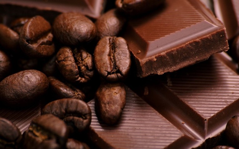 Sosyal Medyada Paylaşım Rekoru Kırdıran Çikolata Tarifi! Bu Çikolatayı Yeseniz de Kilo Almıyorsunuz