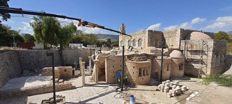 Antalya'da bulunan Noel Baba mezarı dünya gündeminde! Kilise'de yapılan kazılar hakkında tüm detaylar!