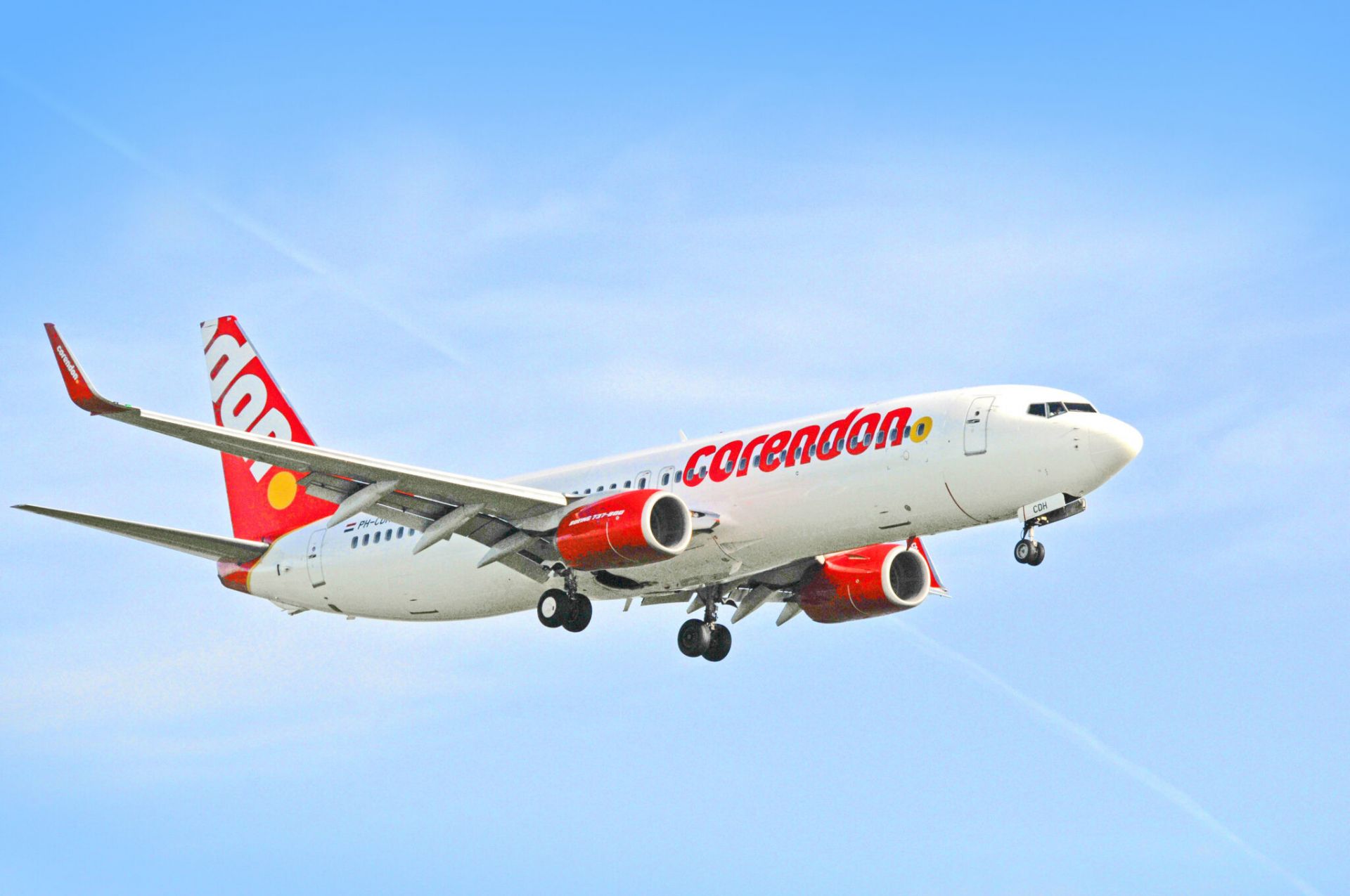 Корендон авиакомпания. Corendon 737. Корендон Эйрлайнз авиакомпания. Турецкие авиалинии Corendon. 737-800 Corendon Airlines.