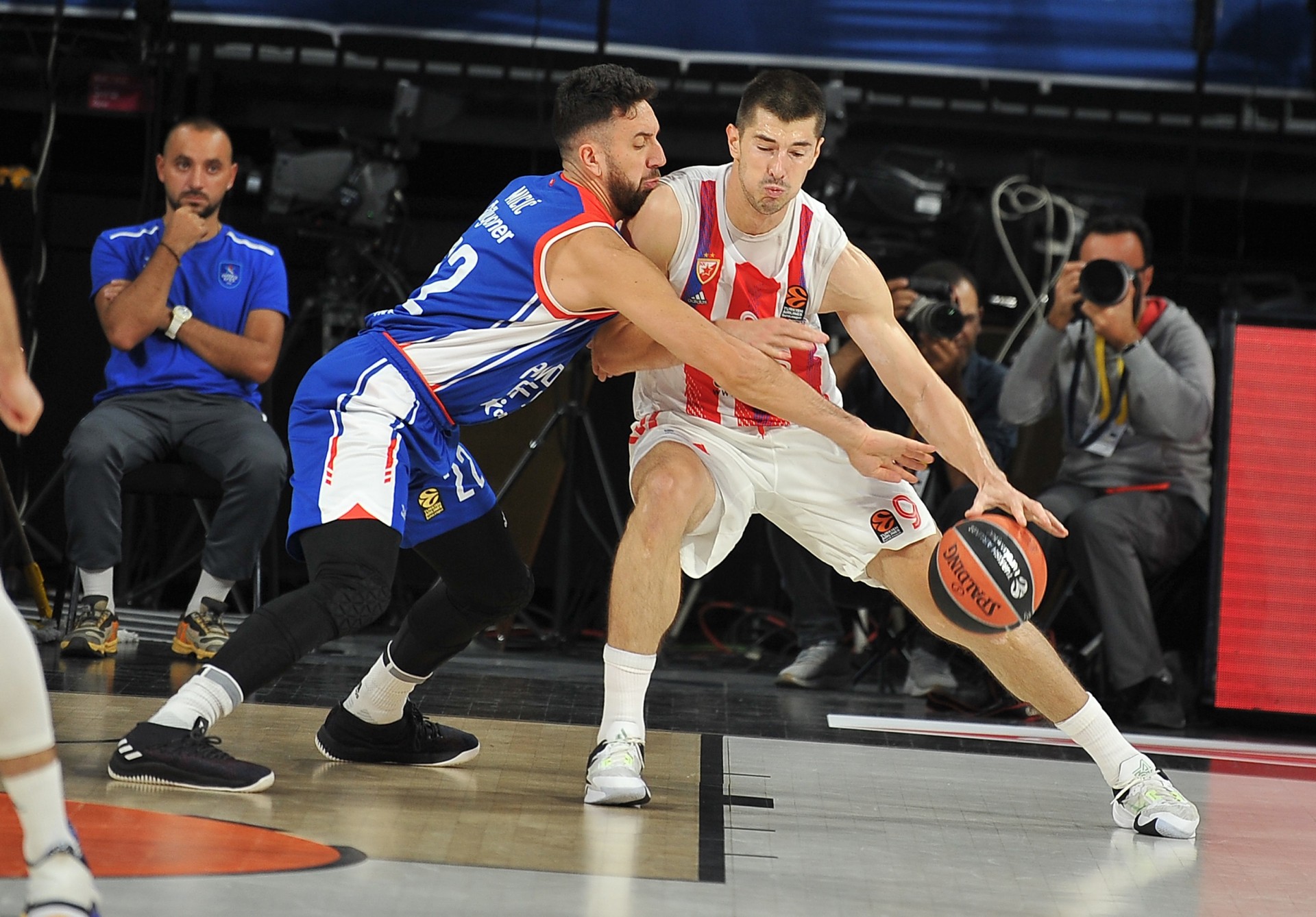 Jordixx. Anadolu Efes Istanbul Cazoo Baskonia Vitoria-Gasteiz.